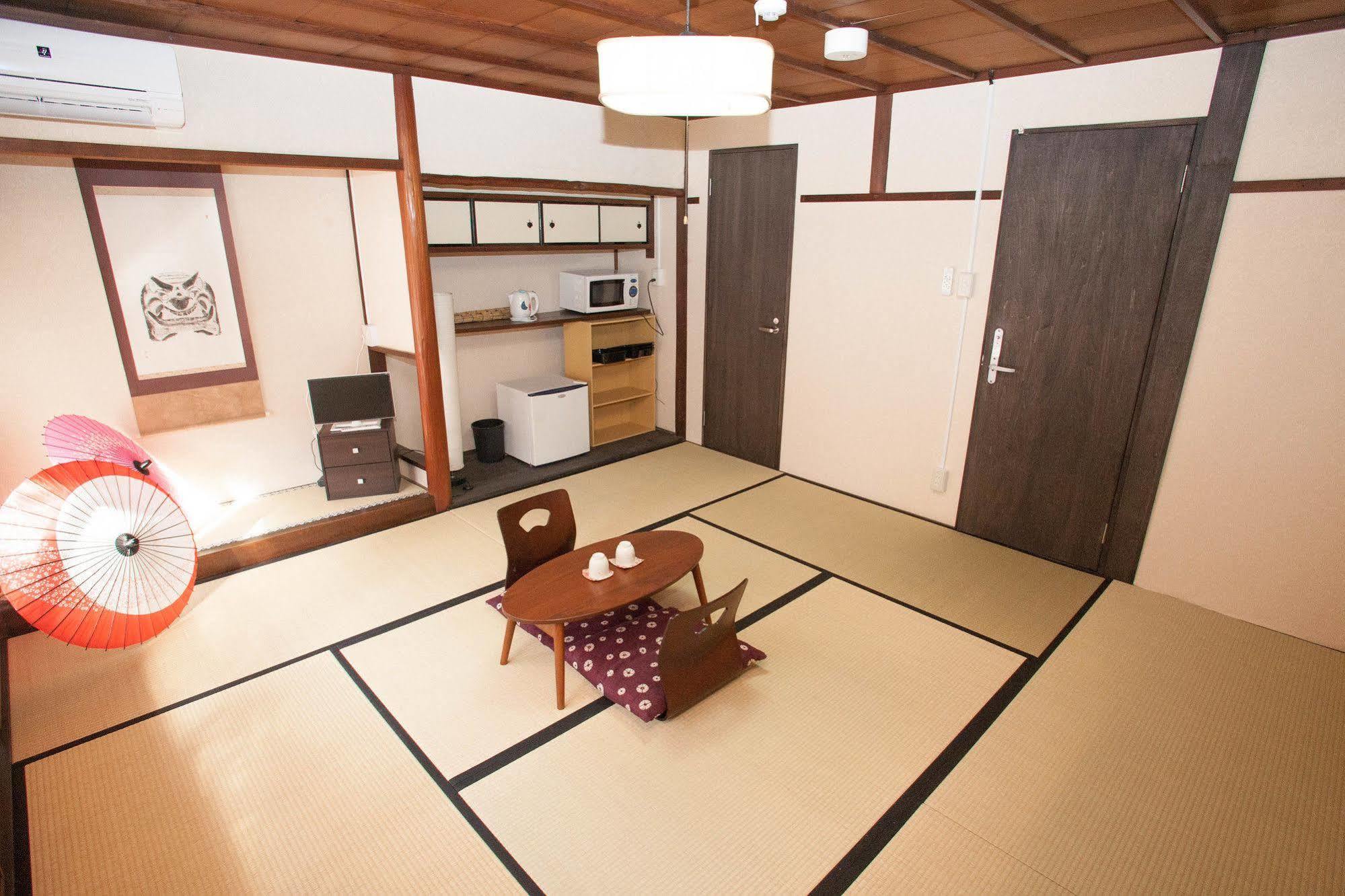 Guesthouse Omotenashi Kioto Zewnętrze zdjęcie