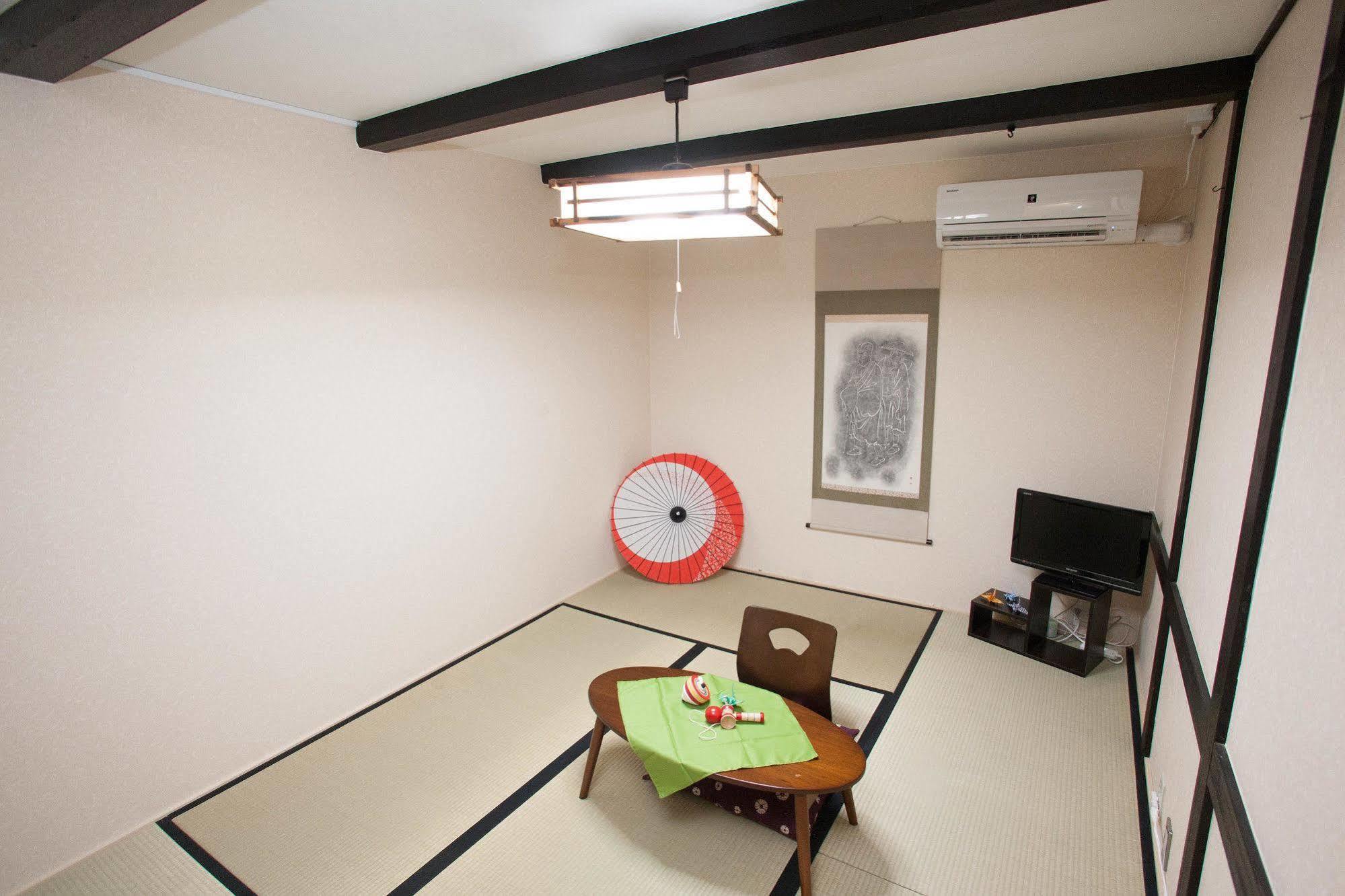 Guesthouse Omotenashi Kioto Zewnętrze zdjęcie