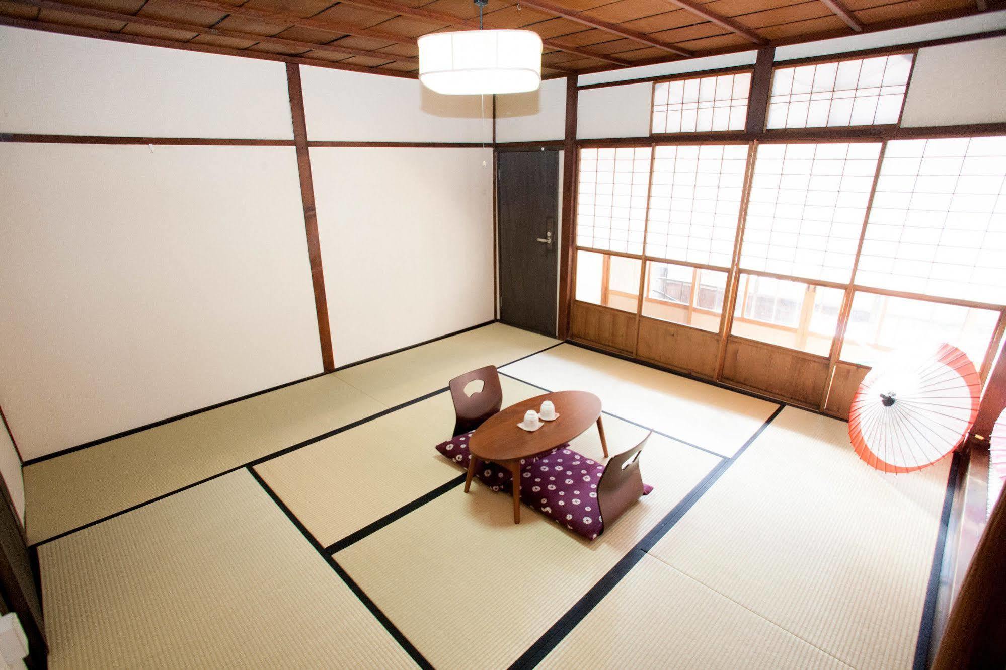 Guesthouse Omotenashi Kioto Zewnętrze zdjęcie
